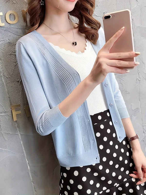 Women'S V-Neck Cardigan with Three-Quarter Sleeves, Thin Sweater - 图片 13