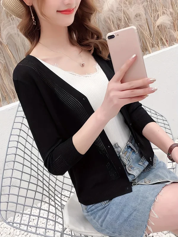 Women'S V-Neck Cardigan with Three-Quarter Sleeves, Thin Sweater - 图片 10