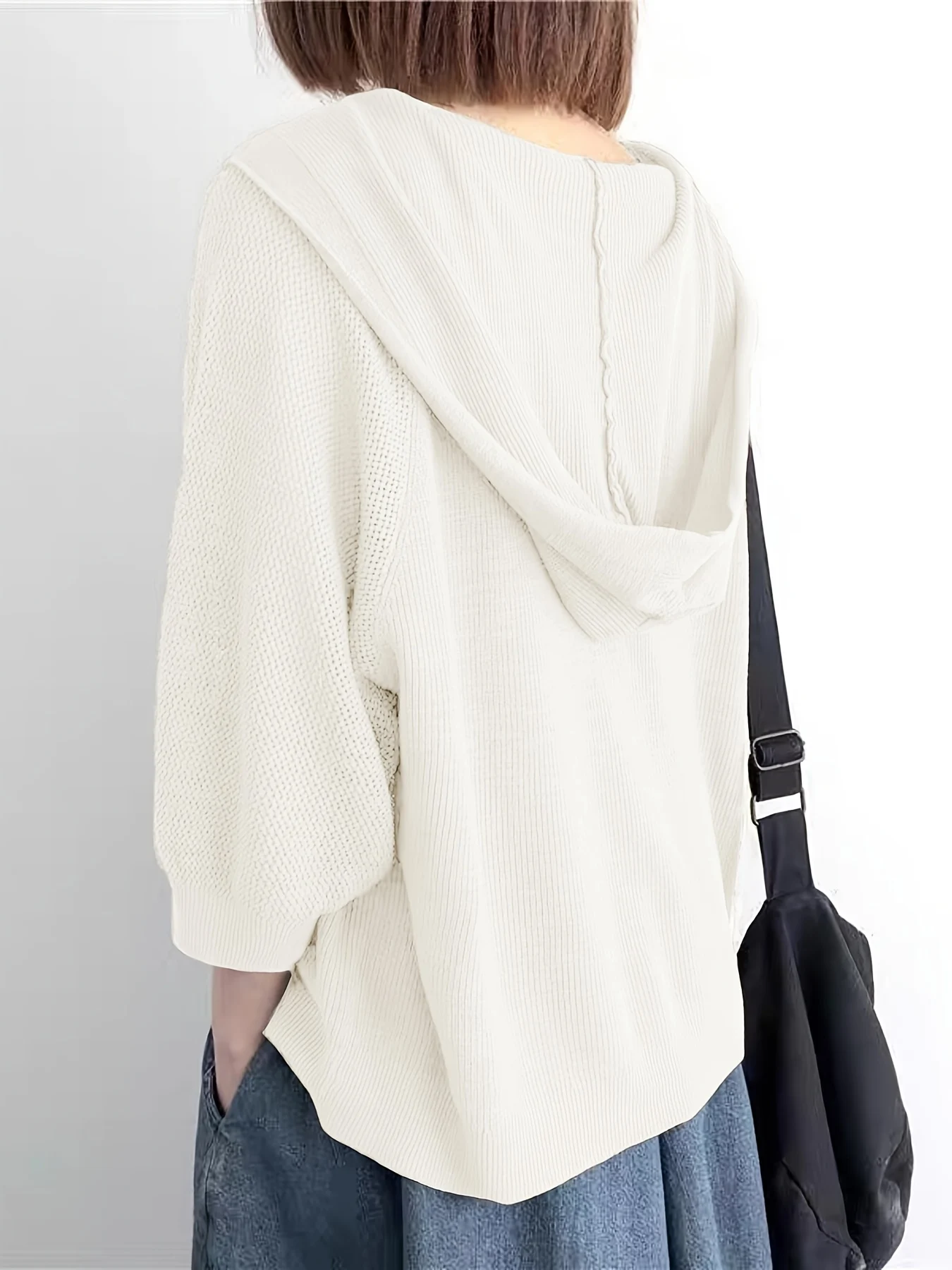 Women's New Style Fine-Spun Cardigan Jacket, Solid Color Loose Fit Hooded Outerwear, Thin Hollow-Out Three-Quarter Sleeve Top - 图片 4
