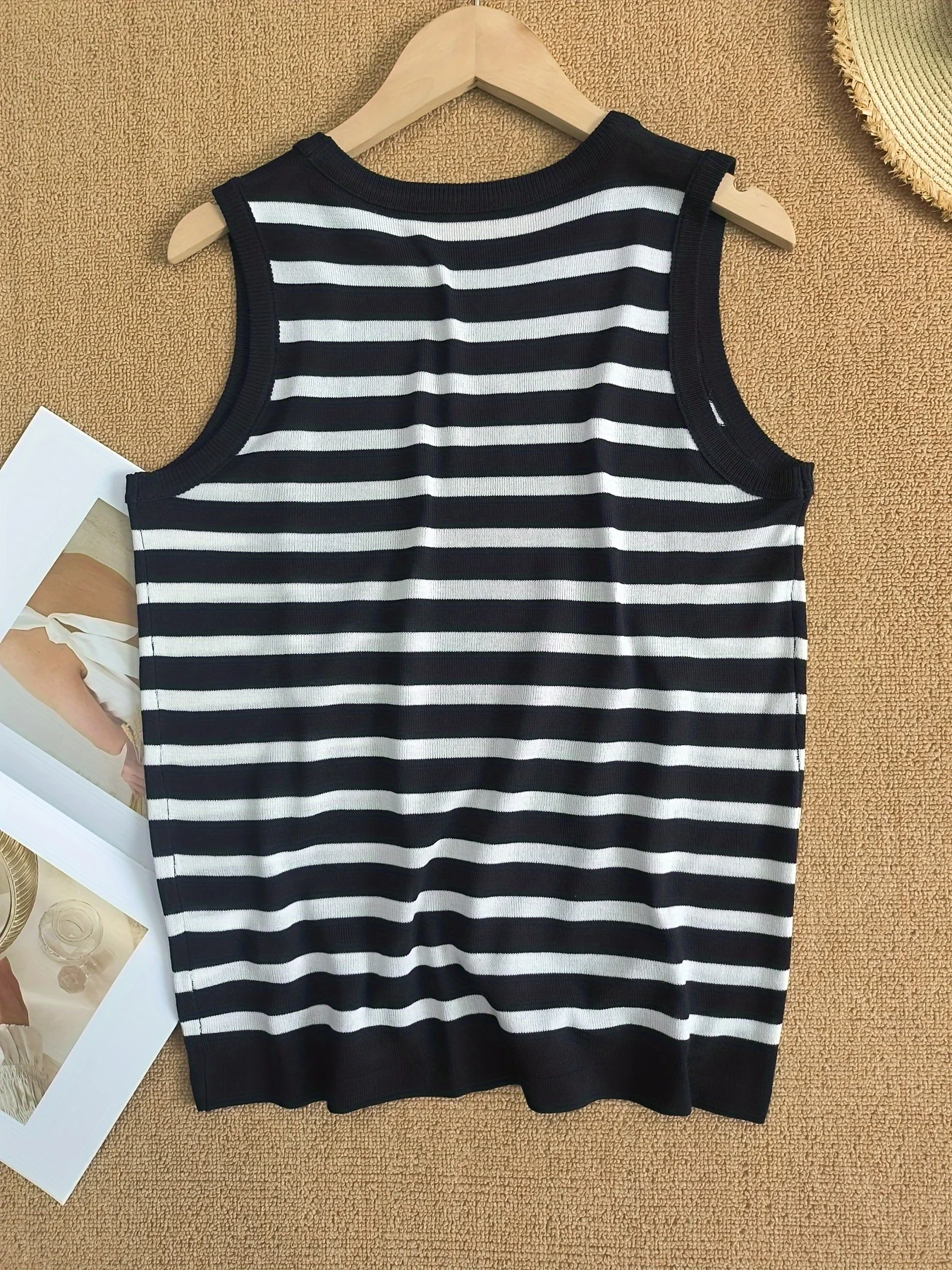 Vintage Striped Sleeveless Crop Top for Summer, Perfect for Layering Or Wearing Alone - 图片 4