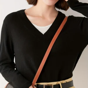 Solid V-neck Knit Top, Elegant Slim Long Sleeve Sweater For Fall & Winter, Women's Clothing