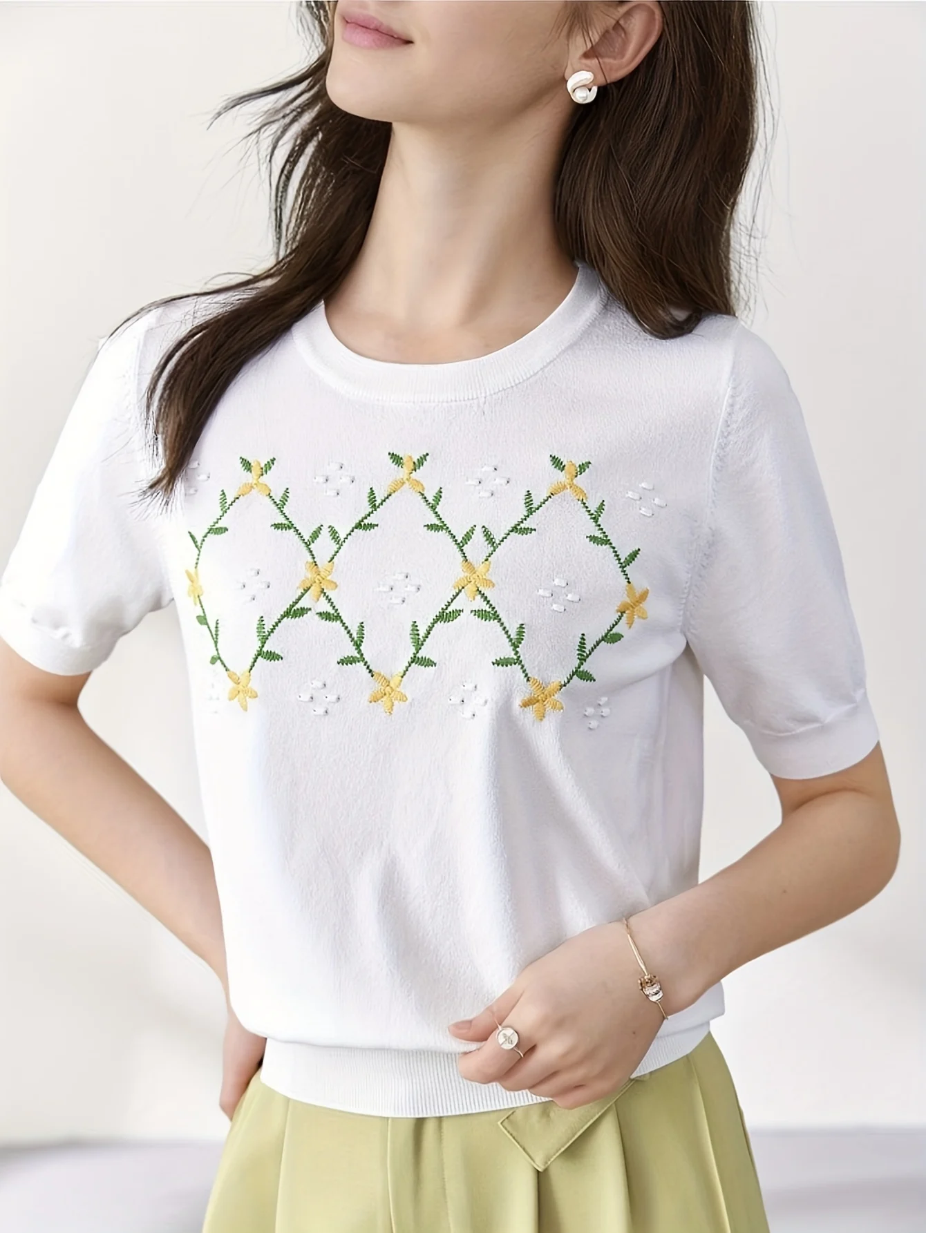 Embroidered Knit Sweater, Elegant Crew Neck Short Sleeve Sweater, Women's Clothing
