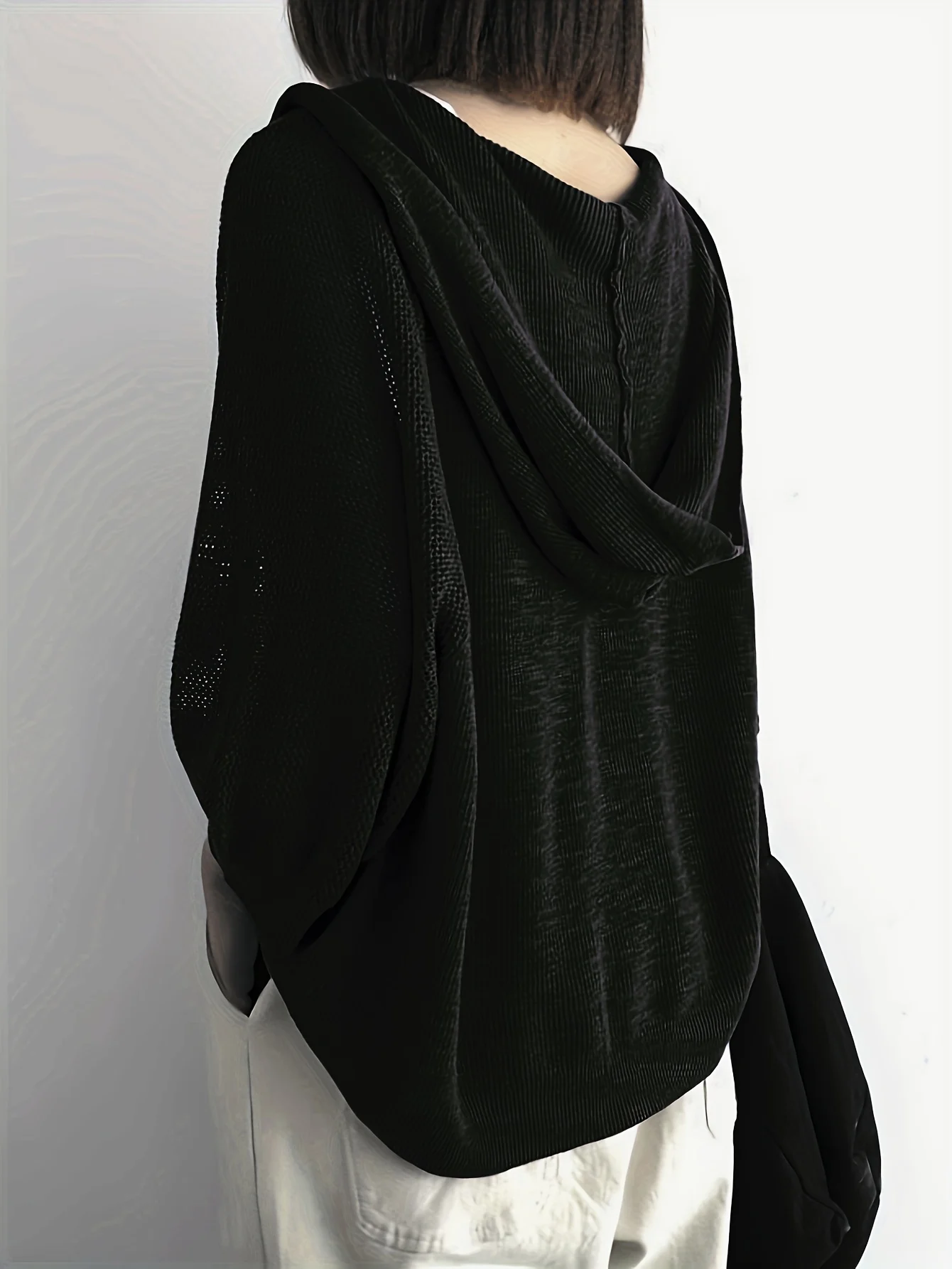 Women's New Style Fine-Spun Cardigan Jacket, Solid Color Loose Fit Hooded Outerwear, Thin Hollow-Out Three-Quarter Sleeve Top - 图片 3