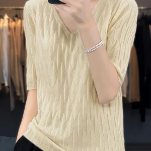 V-neck Loose-fit Half-sleeve Versatile T-shirt Top, Mid-sleeve Cropped Base Layer Top for Layering