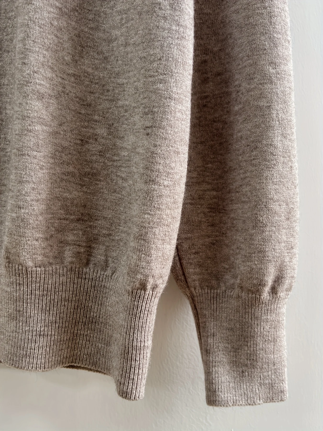 Finely New Style Fashionable Lapel Solid Color Loose Fit Casual Sweater Base Layer Knitwear - 图片 20