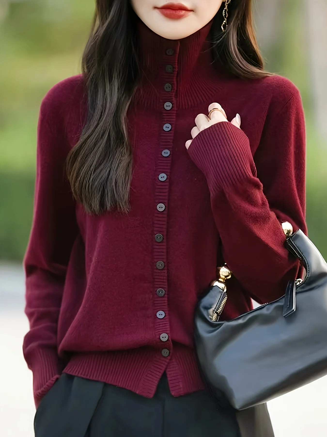 New Fine-Spun Autumn/Winter Fashionable High-End Versatile High-Neck Single-Breasted Hair Needle Sweater - 图片 4