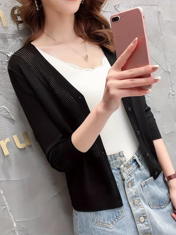 Women'S V-Neck Cardigan with Three-Quarter Sleeves, Thin Sweater - 图片 21