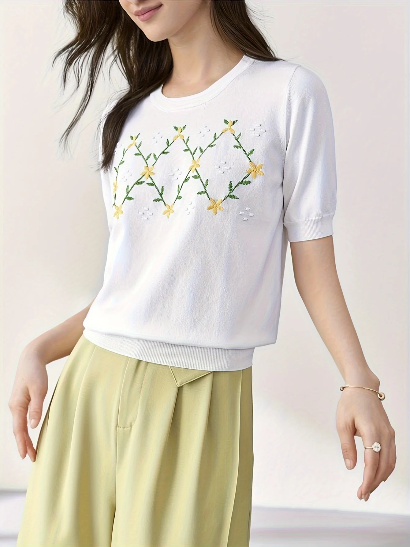 Embroidered Knit Sweater, Elegant Crew Neck Short Sleeve Sweater, Women's Clothing - 图片 7
