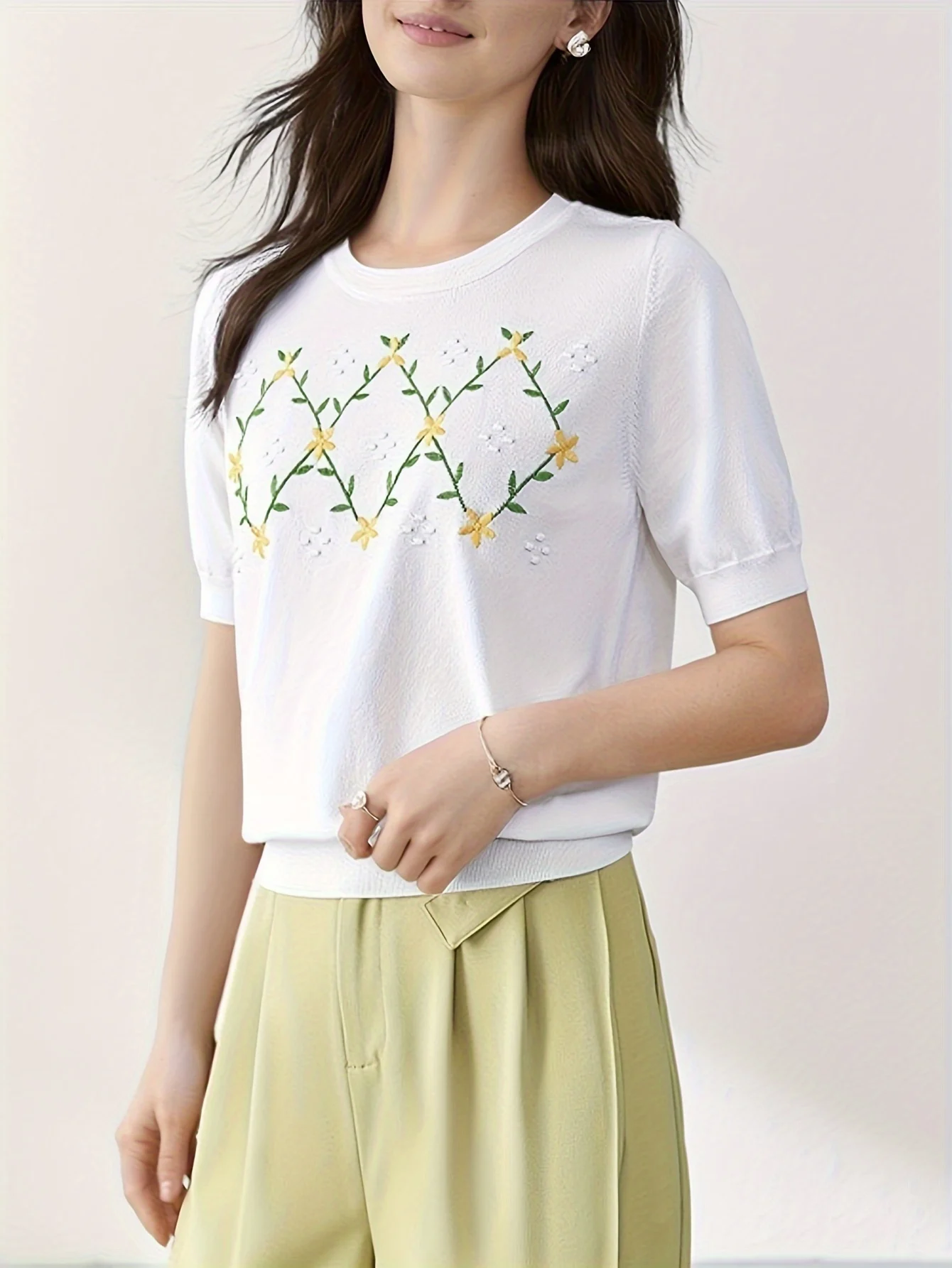 Embroidered Knit Sweater, Elegant Crew Neck Short Sleeve Sweater, Women's Clothing - 图片 9