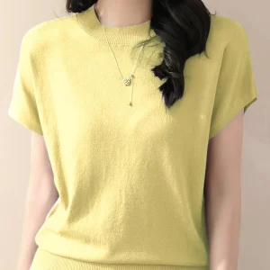 New Fine-Spun Loose-Fit Short-Sleeve T-Shirt for Women, Chic Sleeveless Knitwear, Solid Color Base Layer Top