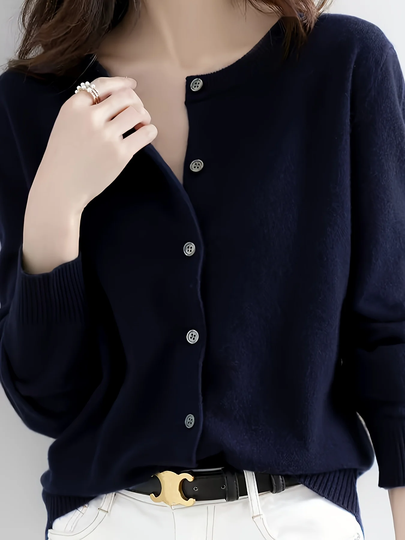 New Fine-Spun Cardigan for Women, a Light And Sweet Outer Layer, Loose-Fitting with Long Sleeves - 图片 15