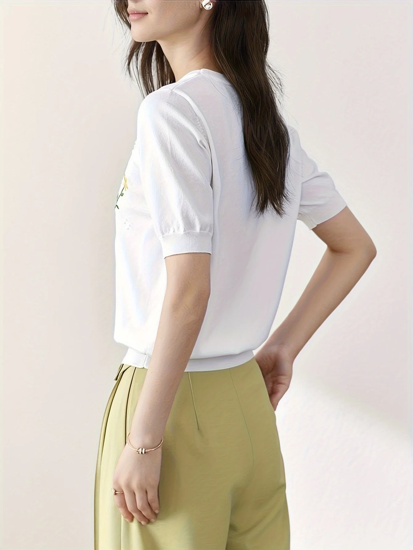 Embroidered Knit Sweater, Elegant Crew Neck Short Sleeve Sweater, Women's Clothing - 图片 3